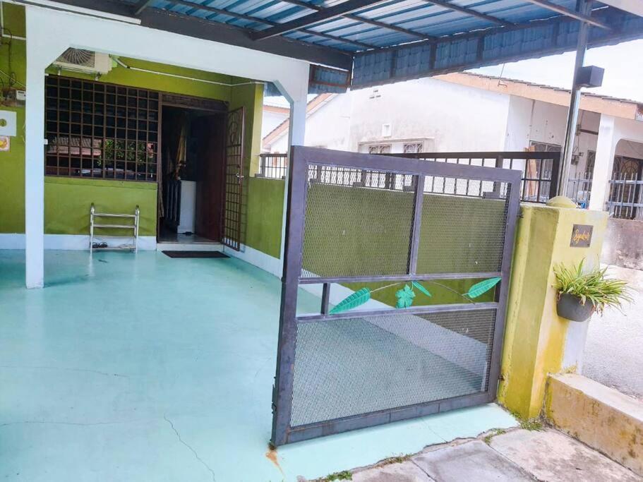 Syukur Homestay Ипох Экстерьер фото